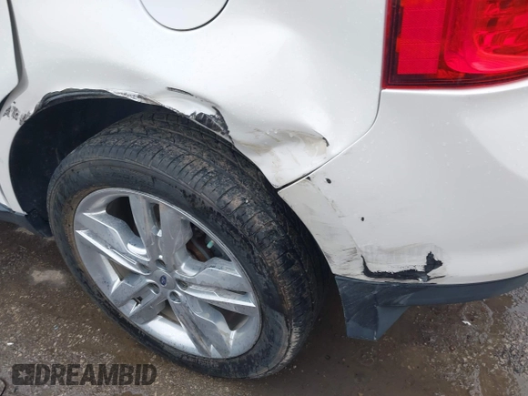 2011 Ford Edge Limited с VIN 2FMDK3KC5BBB47917, выставлен на аукционе IAAI как лот 42213267 с пробегом 165 847 миль миль и . История ставок и продаж доступна на DreamBid. Изображение 18.