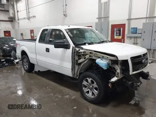 2013 Ford F-150 XL with VIN 1FTFX1EF9DKD65120, listed as a IAAI auction lot 41566704 with 150,661 mi miles. Bid and sale history available at carsss.com. Image 1.