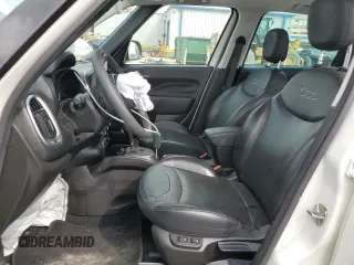 2018 FIAT 500L Trekking z VIN ZFBCFADHXJZ041544, wystawiony jako Copart lot #53958714 z przebiegiem 30 589 mil mil oraz Szkoda całkowita • Salvage title. Historia ofert i sprzedaży dostępna na DreamBid. Obrazek 7.