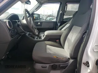 2003 Ford Expedition Special Service z VIN 1FMPU16L63LC45698, wystawiony jako Copart lot #70058684 z przebiegiem 163 798 mil mil oraz Szkoda całkowita • Salvage title. Historia ofert i sprzedaży dostępna na DreamBid. Obrazek 7.