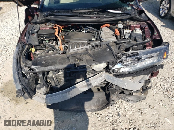 2018 Honda Clarity Plug-In Hybrid Touring with VIN JHMZC5F38JC018001, listed as a Copart auction lot 61747774 with 79,775 mi miles and Salvage Title. Bid and sale history available at carsss.com. Image 11.