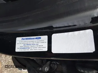 2022 Ford Explorer Platinum z VIN 1FM5K8HC6NGA72795, wystawiony jako IAAI lot #41955734 z przebiegiem 41 373 mil mil oraz . Historia ofert i sprzedaży dostępna na DreamBid. Obrazek 9.