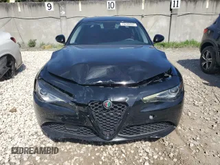 2019 Alfa Romeo Giulia Sport with VIN ZARFAMAN4K7621704, listed as a Copart auction lot 70290444 with 50,015 mi miles and Non Repairable. Bid and sale history available at carsss.com. Image 5.