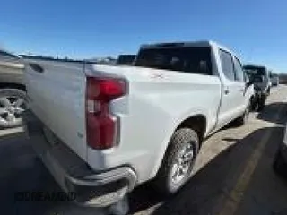 2020 Chevrolet Silverado 1500 LT with VIN 3GCUYDED3LG186890, listed as a IAAI auction lot 42185730 with 123,518 mi miles and . Bid and sale history available at DreamBid. Image 41.