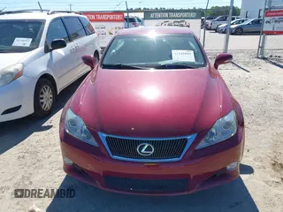 2010 Lexus IS 250 C z VIN JTHFF2C26A2502906, wystawiony jako IAAI lot #42345094 z przebiegiem 200 600 mil mil oraz . Historia ofert i sprzedaży dostępna na DreamBid. Obrazek 12.