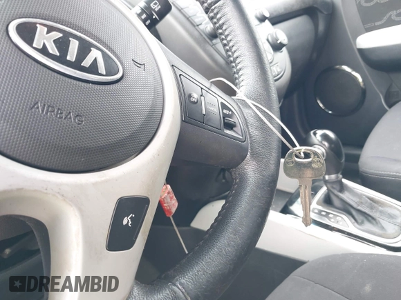 2012 Kia Soul + with VIN KNDJT2A60C7377305, listed as a IAAI auction lot 41902069 with 76,217 mi miles. Bid and sale history available at carsss.com. Image 11.