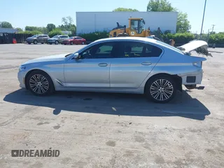 2019 BMW 5 Series 530i with VIN WBAJA5C5XKWW07106, listed as a IAAI auction lot 41977982 with 65,371 mi miles and . Bid and sale history available at carsss.com. Image 14.