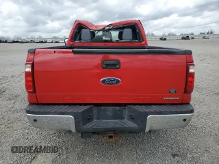 2012 Ford F-250 XL z VIN 1FT7W2B61CED21708, wystawiony jako Copart lot #51152275 z przebiegiem 255 097 mil mil oraz Nie do naprawy • Non repairable. Historia ofert i sprzedaży dostępna na DreamBid. Obrazek 6.