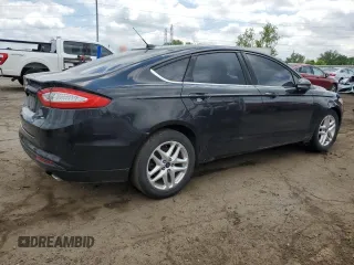 2015 Ford Fusion SE z VIN 3FA6P0H7XFR263179, wystawiony jako Copart lot #58833405 z przebiegiem 194 909 mil mil oraz Czysty tytuł • Clean title. Historia ofert i sprzedaży dostępna na DreamBid. Obrazek 3.