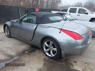 2006 Nissan 350Z Touring with VIN JN1AZ36A26M457957, listed as a IAAI auction lot 41480181 with 103,606 mi miles. Bid and sale history available at carsss.com. Image 3.
