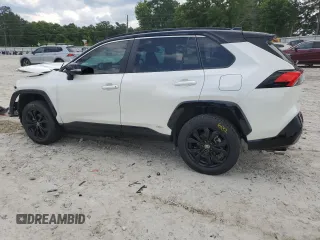 2022 Toyota RAV4 Hybrid XSE с VIN 2T3E6RFVXNW030847, выставлен на аукционе Copart как лот 57119115 с пробегом 64 757 миль миль и Списание • Salvage title. История ставок и продаж доступна на DreamBid. Изображение 2.