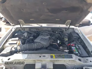 2005 Ford Explorer Sport Trac XLS с VIN 1FMZU67K55UB51918, выставлен на аукционе IAAI как лот 42333717 с пробегом 177 630 миль миль и . История ставок и продаж доступна на DreamBid. Изображение 10.