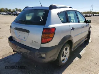 2007 Pontiac Vibe with VIN 5Y2SL65847Z401185, listed as a Copart auction lot 76122924 with 97,215 mi miles and Salvage Title. Bid and sale history available at carsss.com. Image 3.