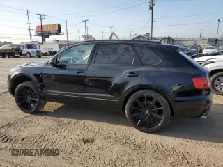 2017 Bentley Bentayga W12 z VIN SJAAC2ZV5HC015773, wystawiony jako Copart lot #66370354 z przebiegiem 65 944 mil mil oraz Szkoda całkowita • Salvage title. Historia ofert i sprzedaży dostępna na DreamBid. Obrazek 2.
