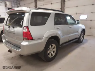 2006 Toyota 4Runner SR5 with VIN JTEBU14R760083877, listed as a IAAI auction lot 42046927 with 306,178 mi miles. Bid and sale history available at carsss.com. Image 4.