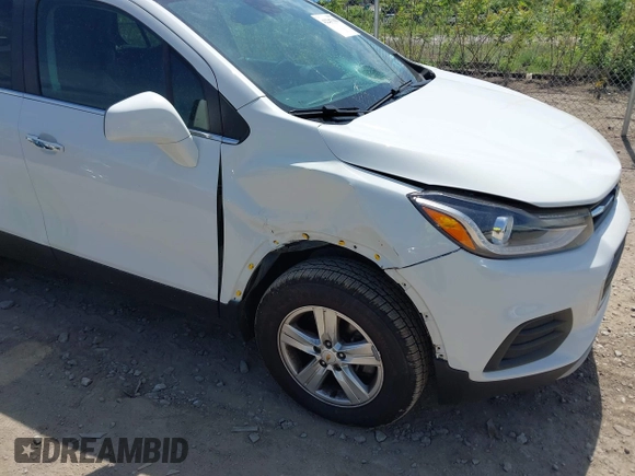 2020 Chevrolet Trax LT with VIN KL7CJPSB5LB002799, listed as a IAAI auction lot 42247119 with 92,459 mi miles and . Bid and sale history available at DreamBid. Image 6.