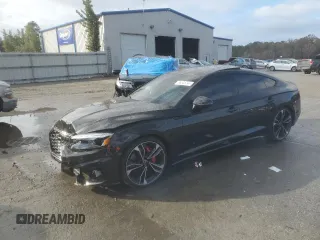 2024 Audi S5 Sportback Premium Plus z VIN WAUB4CF53RA020992, wystawiony jako Copart lot #85305744 z przebiegiem 20 722 mil mil oraz Szkoda całkowita • Salvage title. Historia ofert i sprzedaży dostępna na DreamBid. Obrazek 1.