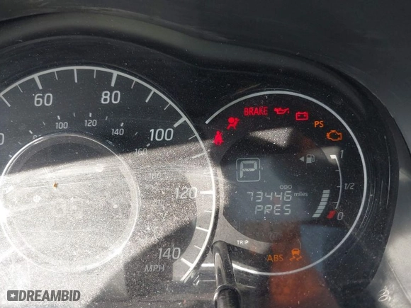 2018 Nissan Versa Note SV with VIN 3N1CE2CP0JL360024, listed as a IAAI auction lot 40880891 with 73,446 mi miles. Bid and sale history available at carsss.com. Image 15.
