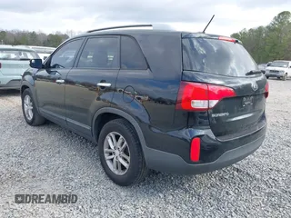 2014 Kia Sorento LX with VIN 5XYKT3A67EG497120, listed as a IAAI auction lot 41706312 with 179,952 mi miles. Bid and sale history available at carsss.com. Image 3.