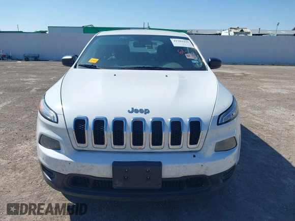 2017 Jeep Cherokee Sport with VIN 1C4PJMAB1HW668725, listed as a IAAI auction lot 41589425 with 185,316 mi miles. Bid and sale history available at carsss.com. Image 12.