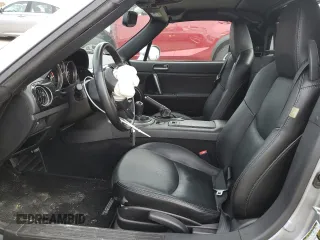 2015 Mazda MX-5 Miata Grand Touring z VIN JM1NC2PF1F0238984, wystawiony jako Copart lot #80347224 z przebiegiem 54 699 mil mil oraz Szkody całkowita. Historia ofert i sprzedaży dostępna na DreamBid. Obrazek 7.