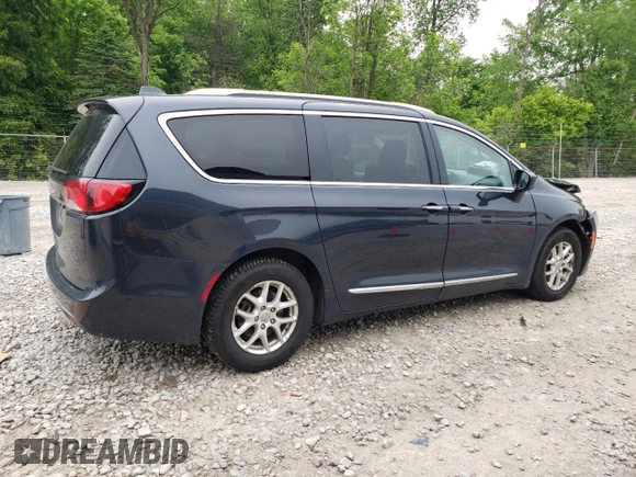 2020 Chrysler Pacifica Touring L with VIN 2C4RC1BG0LR182341, listed as a Copart auction lot 58519235 with 80,212 mi miles and Salvage title. Bid and sale history available at DreamBid. Image 3.