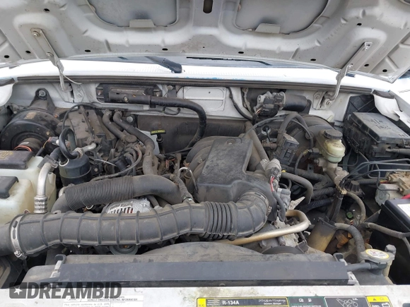 2005 Ford Ranger XL z VIN 1FTYR14U45PB04775, wystawiony jako IAAI lot #42431276 z przebiegiem 131 116 mil mil oraz . Historia ofert i sprzedaży dostępna na DreamBid. Obrazek 10.