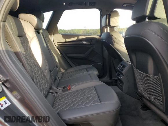 2022 Audi SQ5 Premium Plus with VIN WA1B4AFY9N2068089, listed as a Copart auction lot 48892064 with 6,047 mi miles and Salvage Title. Bid and sale history available at DreamBid. Image 11.