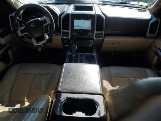 2018 Ford F-150 XL with VIN 1FTEW1EG0JFB07905, listed as a Copart auction lot 43065005 with 132,923 mi miles and Salvage Title. Bid and sale history available at carsss.com. Image 8.