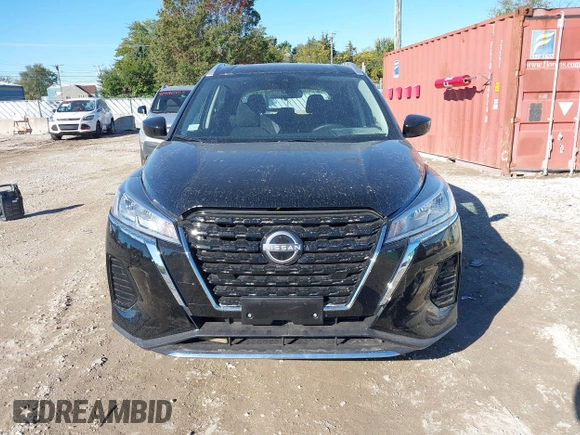 2024 Nissan Kicks SV with VIN 3N1CP5CV8RL570151, listed as a IAAI auction lot 40624725 with 479 mi miles. Bid and sale history available at carsss.com. Image 12.