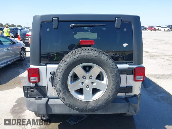 2010 Jeep Wrangler Unlimited Sport with VIN 1J4BA3H17AL211887, listed as a IAAI auction lot 41778324 with 185,626 mi miles. Bid and sale history available at carsss.com. Image 16.