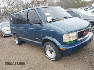 1998 GMC Safari with VIN 1GKDM19W2WB504540, listed as a IAAI auction lot 41977868 with Not Provided miles. Bid and sale history available at carsss.com. Image 1.