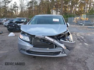 2017 Honda Odyssey SE with VIN 5FNRL5H38HB020908, listed as a IAAI auction lot 41239727 with 112,316 mi miles and . Bid and sale history available at carsss.com. Image 12.
