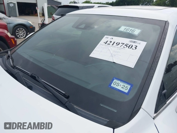 2017 Lexus IS 200t with VIN JTHBA1D21H5043573, listed as a IAAI auction lot 42197503 with 137,045 mi miles and . Bid and sale history available at DreamBid. Image 6.