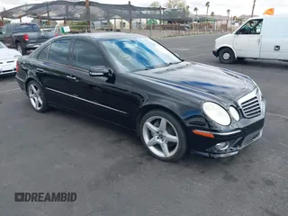 2009 Mercedes-Benz E-Class Luxury 3.5L with VIN WDBUF56X59B431984, listed as a IAAI auction lot 41789645 with 141,331 mi miles. Bid and sale history available at carsss.com. Image 1.