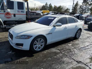 2016 Jaguar XF 35t Premium with VIN SAJBD4BV5GCY10327, listed as a Copart auction lot 45133085 with 74,860 mi miles and Salvage Title. Bid and sale history available at carsss.com. Image 1.