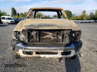 2000 Ford Super Duty F-250 XL with VIN 1FTNW21S9YEC44065, listed as a Copart auction lot 71174294 with 0 mi miles and Salvage Title. Bid and sale history available at carsss.com. Image 5.