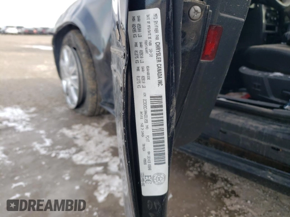 2010 Chrysler 300 Touring with VIN 2C3CK5CV0AH331058, listed as a Copart auction lot 85209164 with 0 mi miles and Non Repairable. Bid and sale history available at carsss.com. Image 12.