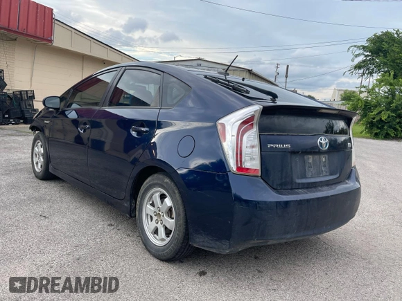 2015 Toyota Prius Four z VIN JTDKN3DU9F1914713, wystawiony jako Copart lot #60937365 z przebiegiem 292 238 mil mil oraz Czysty tytuł • Clean title. Historia ofert i sprzedaży dostępna na DreamBid. Obrazek 3.