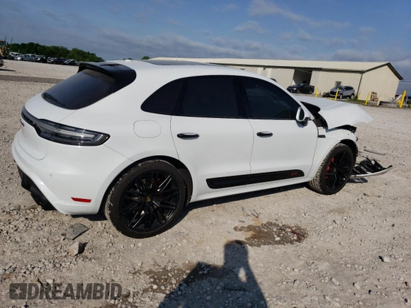 2022 Porsche Macan Turbo with VIN WP1AF2A53NLB31632, listed as a Copart auction lot 54890115 with 31,880 mi miles and Salvage title. Bid and sale history available at DreamBid. Image 3.