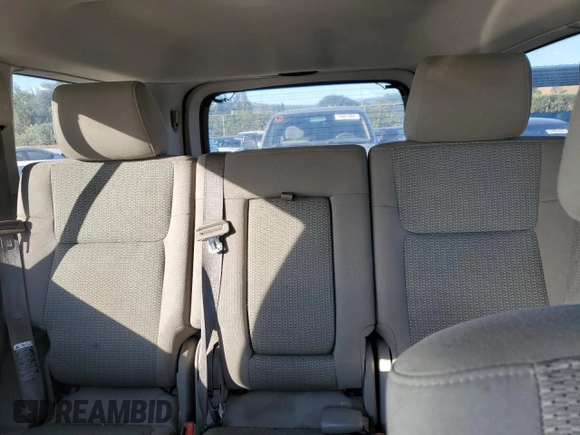 2008 Jeep Commander Sport with VIN 1J8HG48K38C124617, listed as a Copart auction lot 74362374 with 274,215 mi miles and Clean Title. Bid and sale history available at carsss.com. Image 10.