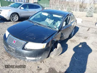2006 Saturn ION z VIN 1G8AL55B76Z175637, wystawiony jako IAAI lot #41503472 z przebiegiem 169 672 mil mil oraz . Historia ofert i sprzedaży dostępna na DreamBid. Obrazek 2.