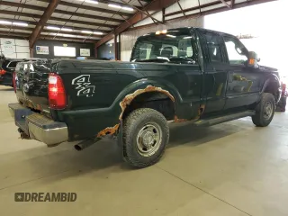 2013 Ford F-250 XL with VIN 1FT7X2B66DEB32163, listed as a Copart auction lot 54252275 with 182,273 mi miles and Clean Title. Bid and sale history available at DreamBid. Image 3.