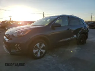 2020 Kia Niro LX with VIN KNDCB3LC2L5423281, listed as a Copart auction lot 79555113 with 60,054 mi miles and Salvage Title. Bid and sale history available at carsss.com. Image 1.