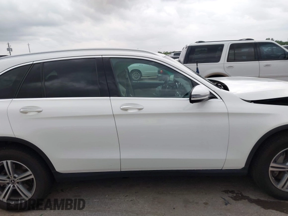 2022 Mercedes-Benz GLC 300 with VIN W1N0G8DB6NG056621, listed as a IAAI auction lot 42160415 with 68,854 mi miles and . Bid and sale history available at DreamBid. Image 13.