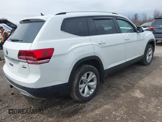 2019 Volkswagen Atlas S with VIN 1V2GR2CA0KC599079, listed as a IAAI auction lot 42062041 with 99,794 mi miles and . Bid and sale history available at DreamBid. Image 4.