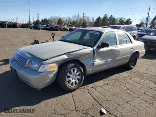 2007 Ford Crown Victoria LX with VIN 2FAHP74V47X119815, listed as a Copart auction lot 82433944 with 128,391 mi miles and Non Repairable. Bid and sale history available at carsss.com. Image 1.