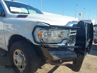 2021 Ram 2500 Tradesman with VIN 3C6UR5CJ2MG533937, listed as a IAAI auction lot 41079255 with 77,722 mi miles. Bid and sale history available at carsss.com. Image 6.