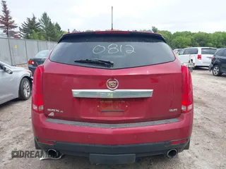 2016 Cadillac SRX Performance Collection z VIN 3GYFNCE39GS504754, wystawiony jako IAAI lot #42290812 z przebiegiem 29 866 mil mil oraz . Historia ofert i sprzedaży dostępna na DreamBid. Obrazek 16.