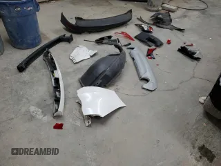 2019 Ford Escape Titanium с VIN 1FMCU0J94KUA44606, выставлен на аукционе Copart как лот 51790035 с пробегом 70 190 миль миль и На запчасти • Non repairable. История ставок и продаж доступна на DreamBid. Изображение 13.